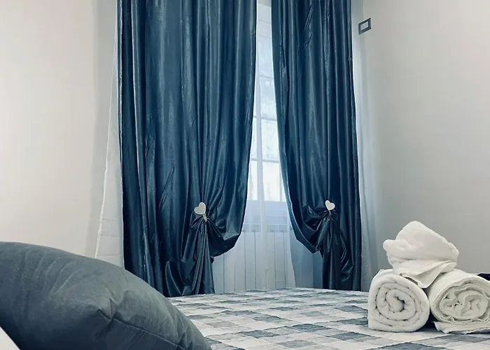 Royal House * Fiumicino